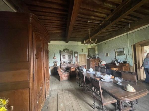 Propriete à vendre 17 pièces AUBIN (12)