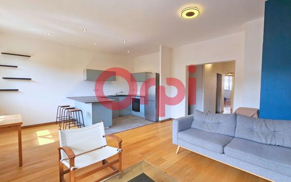 Appartement à vendre    3 pièces • 77,06 m2 Lyon 7