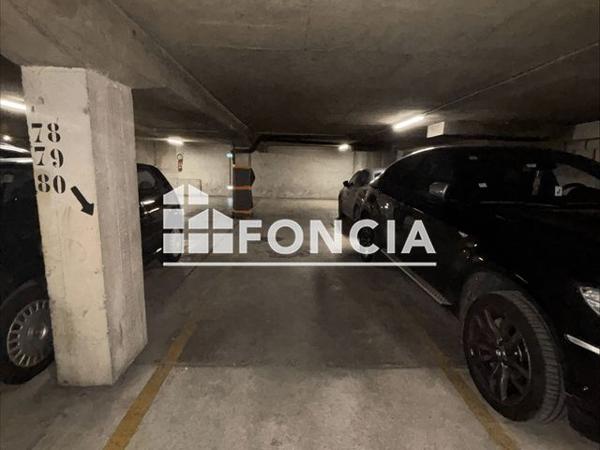 Location Parking - 146 BOULEVARD DE GRENELLE Paris 75015