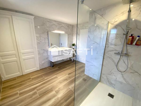 Superbe rénovation au cœur du village !