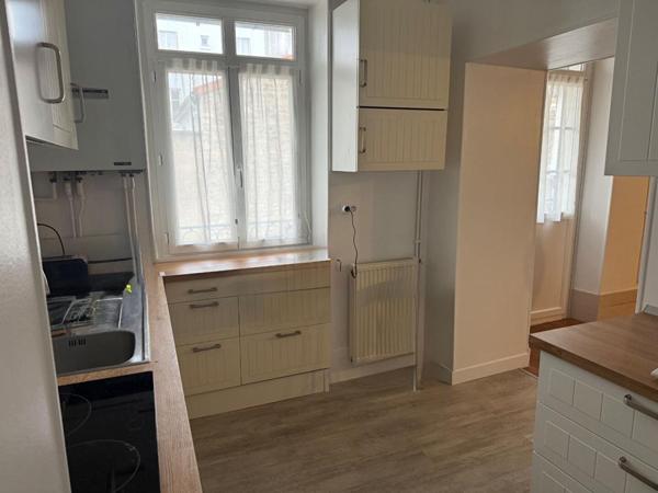 Appartement Chalon Sur Saone 4 pièce(s) 111m² dont  104 m2 (carrez)