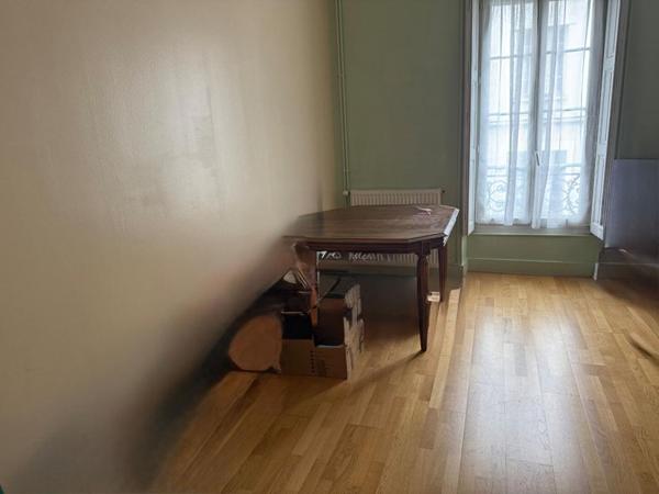 Appartement Chalon Sur Saone 4 pièce(s) 111m² dont  104 m2 (carrez)