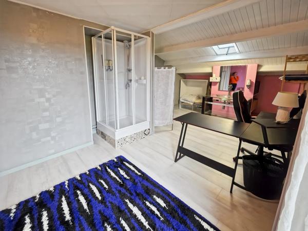 Maison familiale de 13 pièces 211 m² dont un appartement indépendant de 68 m² – Sur les hauteurs de Perrigny, proche de Lons-le-Saunier