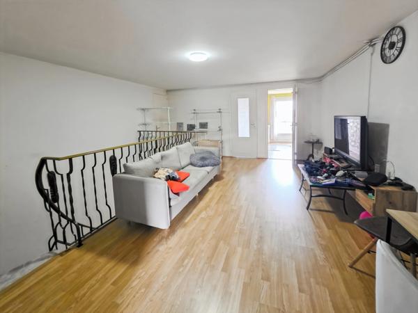 Maison familiale de 13 pièces 211 m² dont un appartement indépendant de 68 m² – Sur les hauteurs de Perrigny, proche de Lons-le-Saunier
