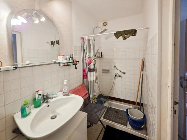 Maison familiale de 13 pièces 211 m² dont un appartement indépendant de 68 m² – Sur les hauteurs de Perrigny, proche de Lons-le-Saunier