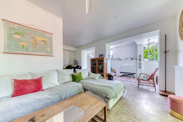 Lyon 4 - Chazière - Maison de 105,65 m² (surface au sol 177,10 m²) - 3 chambres - Terrain de 297 m²