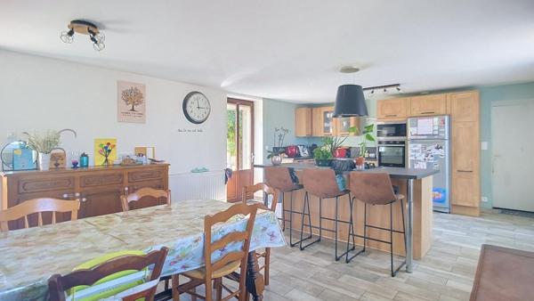 Maison Chauvigny 4 pièce(s) 132 m2