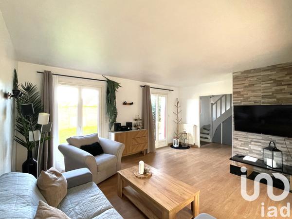 Maison à vendre 5 pièces 144 m² Sainte-Gemme-Moronval