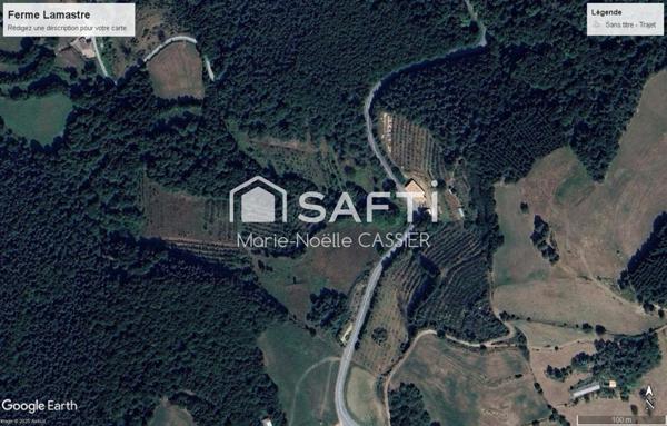 Située entre Lamastre et Vernoux en Vivarais, très belle ferme