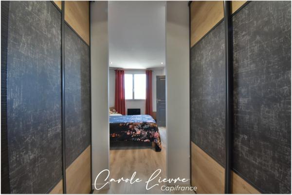 Maison contemporaine de 121 m² avec piscine – 3 chambres, dressing + bureau ou second dressing – Garage