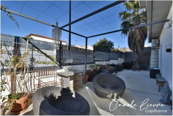 Maison contemporaine de 121 m² avec piscine – 3 chambres, dressing + bureau ou second dressing – Garage