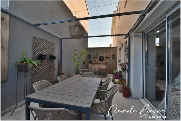 Maison contemporaine de 121 m² avec piscine – 3 chambres, dressing + bureau ou second dressing – Garage