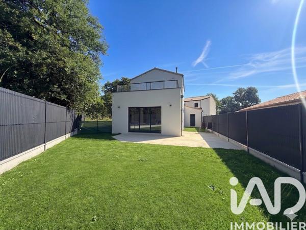 Maison à vendre 5 pièces 105,47 m² Sainte-Pazanne