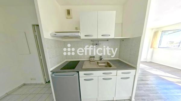 Appartement
         1 pièce
        - 25 m² Exclusivité 185 000 € *