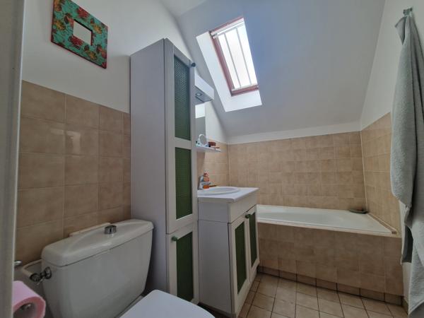 Maison
         5 pièces
        - 135 m² 937 000 € *