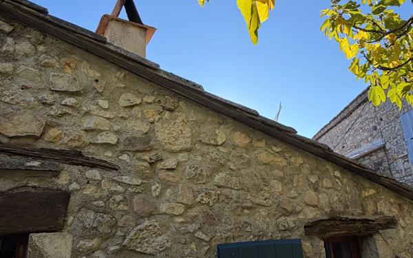 Maison à vendre    4 pièces • 68 m2 Saint-Maurice-d'Ibie