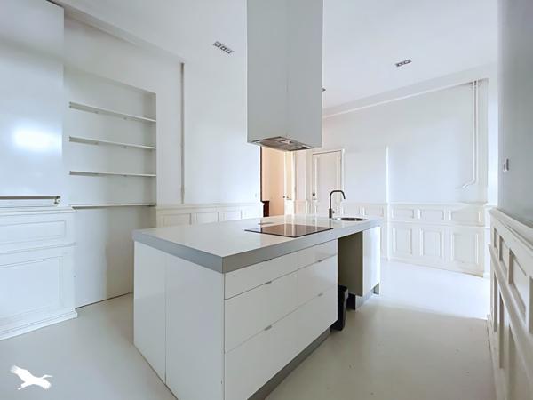 Appartement 548 000 € Bordeaux 5 p 134 m² DPE C