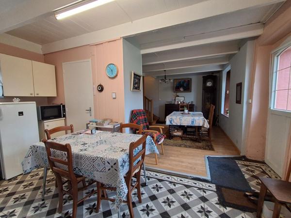 MAISON MORLAIX 136 900 € H.A.I.*