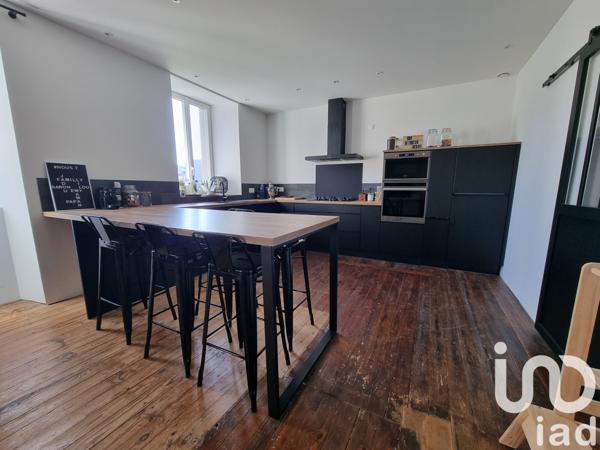 Immeuble à vendre 245 m² Seilhac