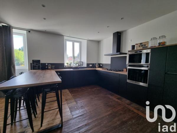 Immeuble à vendre 245 m² Seilhac
