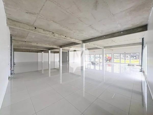 Dpt (Guyane) , à louer MATOURY local de 126 m² situé au RDC