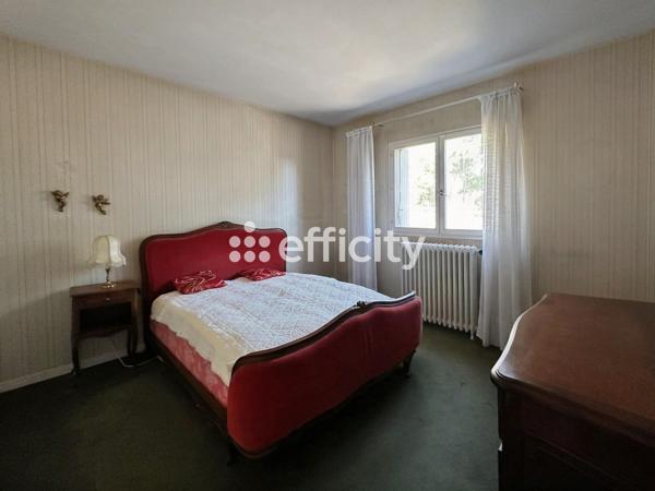 Maison
         4 pièces
        - 124 m² 349 000 € *