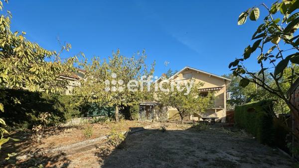Maison
         4 pièces
        - 124 m² 349 000 € *