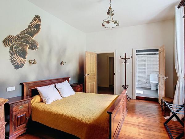 Superbe ensemble avec 5 gites et piscine