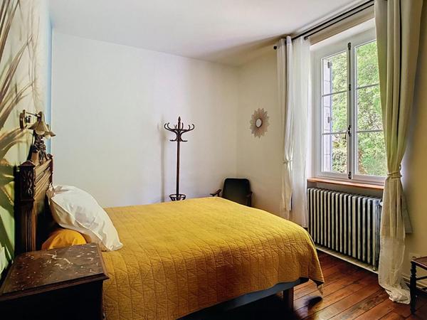 Superbe ensemble avec 5 gites et piscine