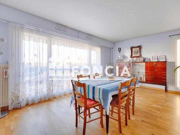 À vendre Appartement 5 pièces 98.35 m² - Créteil 94000