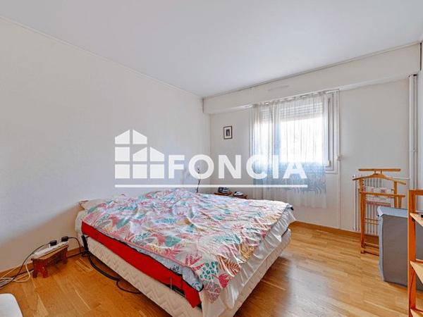 À vendre Appartement 5 pièces 98.35 m² - Créteil 94000