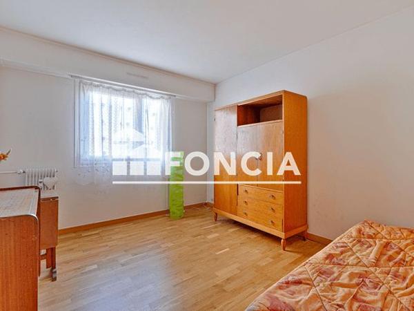 À vendre Appartement 5 pièces 98.35 m² - Créteil 94000