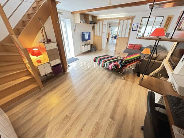 Maison 6 pièce(s) 3 chambre(s) 103 m²