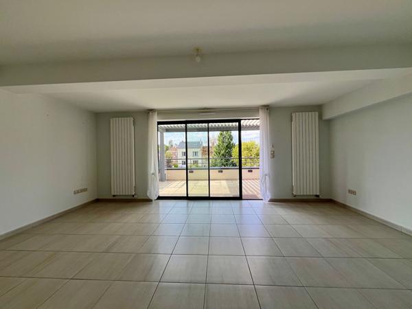 Appartement Le Mans, Parc de Verdigné, quartier Les Maillets, T3 de 73 m2 dans résidence de 2011