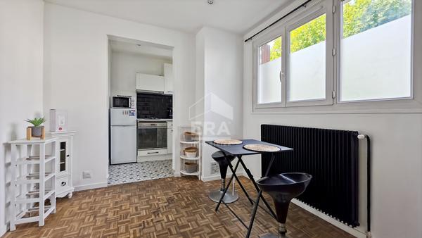 Montreuil  Boissière Hôpital studio de 23.62 m2