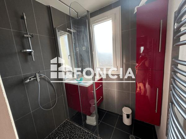 Location Appartement 5 pièces 113.7 m² - 11 RUE DE LA COTE D'OR Dijon 21000