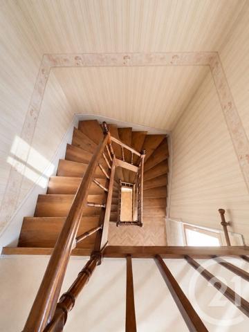 Maison à vendre  7 pièces - 130,59 m 2   CHATEAUBRIANT  - 44