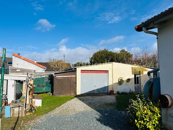 Vente Maison70 m² - 5 Pièces - BARNEVILLE CARTERET (50270)