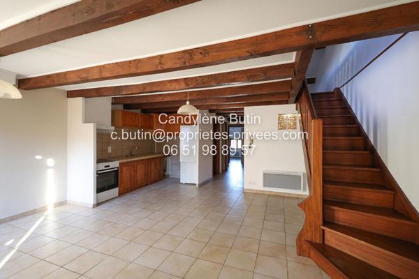 Maison de maitre comprenant 3 logements avec extérieur