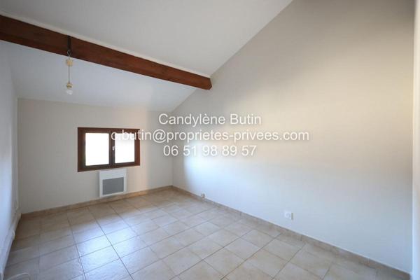 Maison de maitre comprenant 3 logements avec extérieur