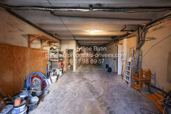 Maison de maitre comprenant 3 logements avec extérieur