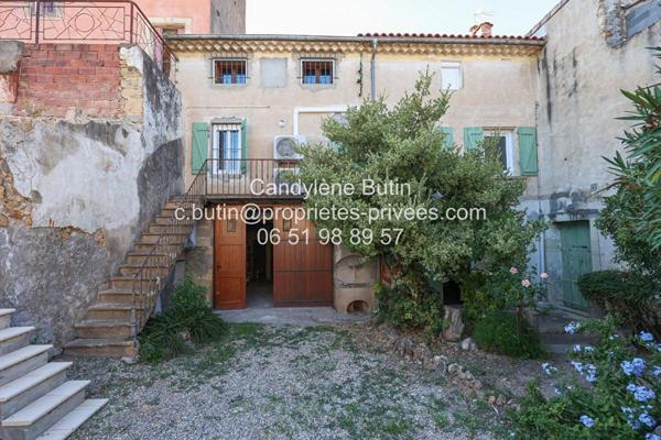 Maison de maitre comprenant 3 logements avec extérieur