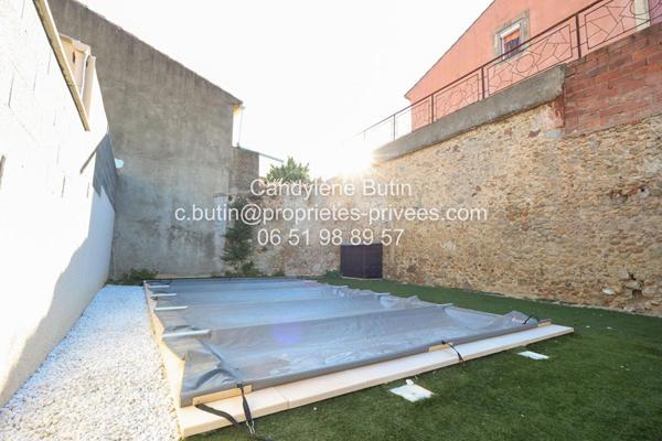 Maison de maitre comprenant 3 logements avec extérieur