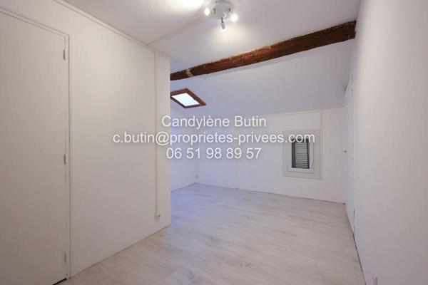 Maison de maitre comprenant 3 logements avec extérieur