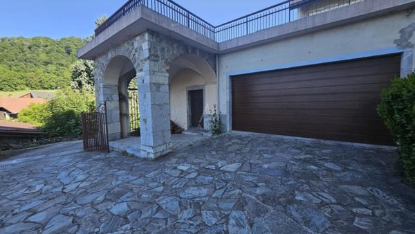 PALLUD ((73200) : APPARTEMENT T7 DE 224.40 M² AVEC TERRASSES, JARDIN, GARAGE DOUBLE