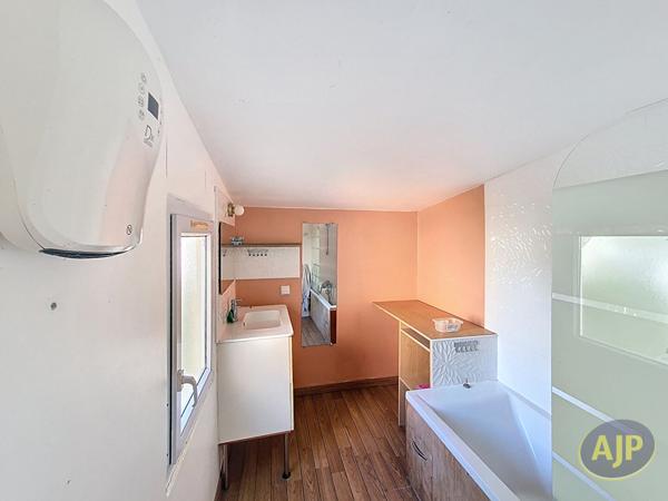 Vente maison Bazoges En Paillers : 249 999 € - AJP Immobilier Montaigu