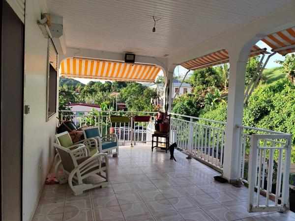 Vente Maison 9 pièces à Le Morne-Vert