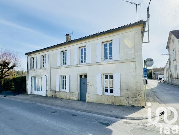 Immeuble à vendre 177 m² Segonzac
