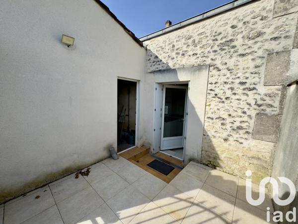 Immeuble à vendre 177 m² Segonzac