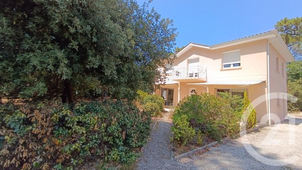 Maison à vendre  6 pièces - 181,21 m2 SOULAC SUR MER - 33